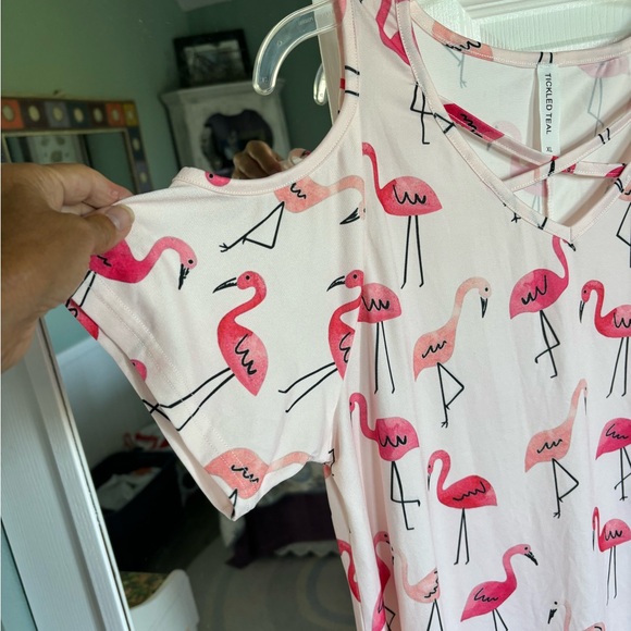Pink flamingo cold shoulder xl shirt NWOT - Picture 2 of 8